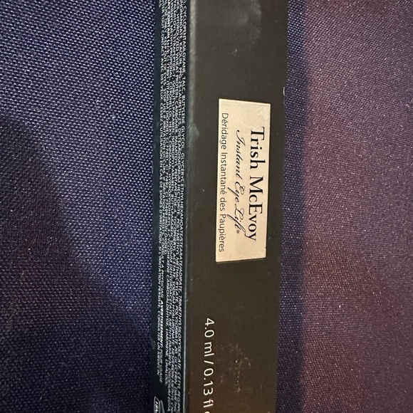 Trish McEvoy Highlighter Makeup - Picture 2 of 2